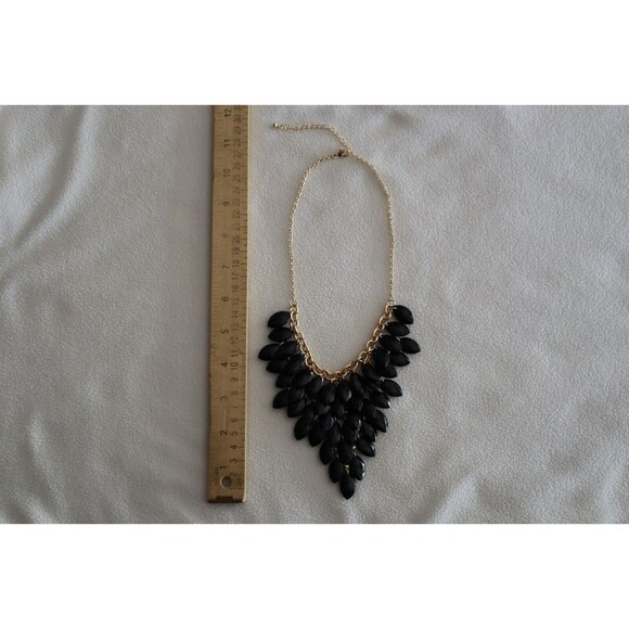 Black Teardrop Plastic Bead Necklace 18"+ Gold Tone Bib Cowl Fashion Jewelry - Picture 5 of 13